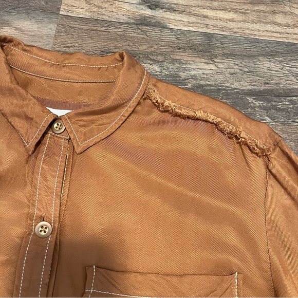 Anthropologie | Copper Bronze Metallic Look Cropped Raw Hem Button Down Shirt - Picture 5 of 9